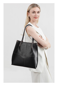 Nouveaux sacs fourre-tout de créateur tendance, sacs à bandoulière en cuir PU de haute qualité, sacs à main et pochettes de luxe décontractés pour femmes - Product Image 5