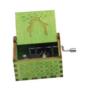 Caja de música de madera de haya al por mayor, adornos navideños hechos a mano para <span class=keywords><strong>el</strong></span> hogar, Canción de feliz cumpleaños, juego mecánico, logotipo grabado con láser - Product Image 2