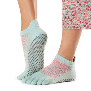 Yoga <b>Socks</b> Pilates Barre Ballet Non Slip Crew for Women - Product Image 2