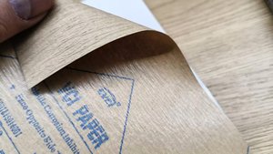 Papel VCI de 100 kg <span class=keywords><strong>para</strong></span> Protección Contra la Corrosión por Vapor, Inhibidor de Corrosión CVCI, Envoltura de Acero <span class=keywords><strong>para</strong></span> Múltiples Metales, Suministro Directo de Fábrica en China - Product Image 3