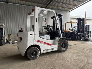 รถยกดีเซล TCM FD30 3 ตัน นำเข้าจากญี่ปุ่น มือสอง สำหรับใช้งานในฟาร์ม พร้อมเครื่องยนต์และเกียร์ - Product Image 2