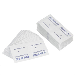 Toallitas de Limpieza Desechables, Envasadas Individualmente y Estériles, Aptas para Múltiples Escenarios, que Contienen <span class=keywords><strong>70</strong></span>% de <span class=keywords><strong>Alcohol</strong></span> Isopropílico. - Product Image 2