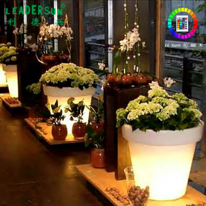 LED iluminado ollas plantador para la <span class=keywords><strong>plaza</strong></span> decorsation - Product Image 1