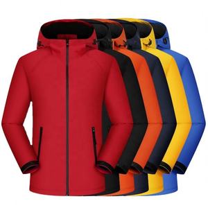 Vestes d'hiver pour hommes Conception efficace imperméable et coupe-vent avec capuche en polaire Long Varsity Style Warm Comfort Woolen Fabric - Product Image 1