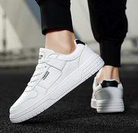 Chaussures de sport à la mode à lacets baskets blanches chaussures de sport pour couple baskets de mode de printemps