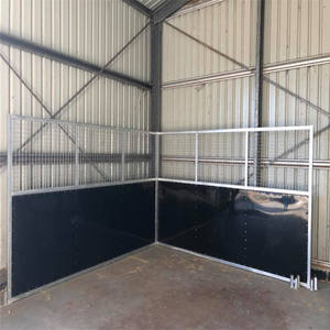 Moderne und Stilvolle Neue Temporäre Pferdeboxen-Anlage, Tragbare Stallungen - Product Image 2