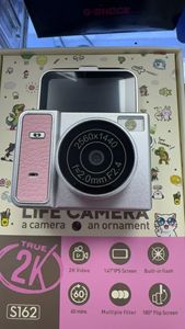 Mini Fotocamera Portachiavi con Schermo Ribaltabile da 1,47 Pollici, Fotocamera Digitale HD Tascabile CCD per Bambini e <span class=keywords><strong>Adulti</strong></span>, Regalo per Compleanni e Capodanno S162 - Product Image 4