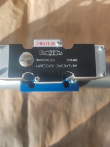 NG10 Spec 4WREE10E1 4WREE10W1 4WREE10EA 4WREE 10 E1-75-2X/G24K31/A1V วาล์วควบคุมทิศทางแบบสัดส่วนโดยตรง - Product Image 3