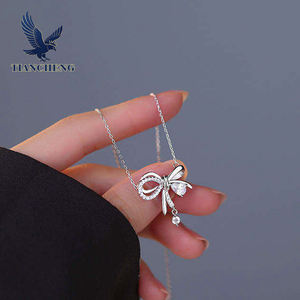 שרשרת תליון קשת ורודה לנשים שרשרת עצם הבריח נוצצת עם אבני חן - Product Image 3