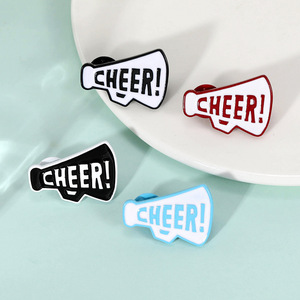 Pin esmaltado elegante y vanguardista con broche de diseño Cheer para moda alternativa. - Product Image 5
