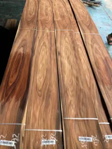 Foglio di legno impiallacciato di palissandro naturale all'ingrosso Santos 0.5mm impiallacciatura di legno di palissandro di Santos per mobili in compensato