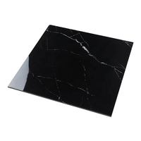 Carrelage de sol moderne pour salon, 800x800mm, en porcelaine antibactérienne, effet marbre noir brillant, bordures en briques réfractaires de luxe