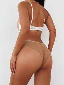 Ensemble soutien-gorge et culotte sexy en dentelle fantaisie avec imprimé photos de filles sexy en nylon - Product Image 4