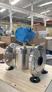 Low <b>Flow</b> High Stainless Steel & Brass Oval Gear <b>Flow</b> <b>Meter</b> for Lubricant and Oil with +/-0.05% Accuracy - Product Image 3