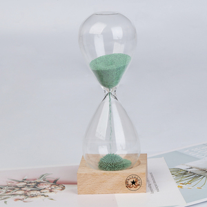 <span class=keywords><strong>Sablier</strong></span> magnétique coloré décoratif personnalisé fait à la main avec base en bois rotative en verre promotionnelle 30 <span class=keywords><strong>secondes</strong></span> - Product Image 1