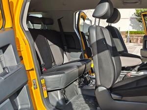 Auto Usado en Venta, <span class=keywords><strong>Toyota</strong></span> <span class=keywords><strong>FJ</strong></span> <span class=keywords><strong>Cruiser</strong></span> 2019, 4.0L, 4x4, Todoterreno, Volante a la Izquierda, Automático, 272hp, Robusto, 5 Plazas, Excelente Estado - Product Image 3