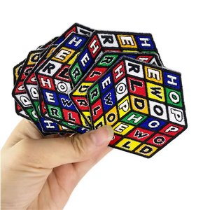 Lettre de logo personnalisé de concepteur coudre <span class=keywords><strong>sur</strong></span> la <span class=keywords><strong>broderie</strong></span> pleine patchs brodés pour le vêtement - Product Image 5