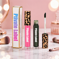 Tubes de gloss à lèvres repulpant à marque privée, contenants transparents pour baume à lèvres avec logo personnalisé pour les marques de beauté féminines