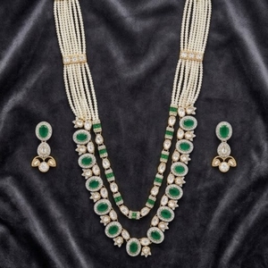 Ensemble de collier en argent 925 Kundan avec perles traditionnelles et émeraudes pour femmes, bijoux de mariée, collier de mariage en pierre verte - Product Image 3