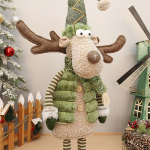 Poupée renne en tissu vert avec jambes rétractables, décoration de Noël d'intérieur, finition mate, matériau en tissu - Product Image 4