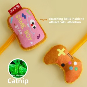 Juguete personalizado para gatos respetuoso con el medio ambiente hecho de alambre de teléfono, juguete de peluche de hierba gatera con campana, suministros para mascotas adecuados para perros y gatos. - Product Image 4