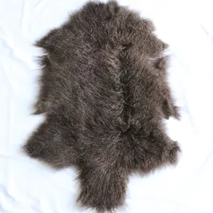 Genuine Tibetan Mongolian Lamb Sheepskin Curly Fur Rug Hide Pelt Throw Fur Area Rug Carpet Chair Cover Fluffy Hide