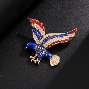 Broche de Cristal com Strass em Forma de Águia Patriótica Americana - Product Image 4