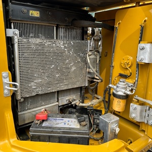 Excavatrice sur chenilles Cat308 d'occasion de 8 tonnes, économe en énergie, disponible immédiatement, solution rentable à vendre - Product Image 4