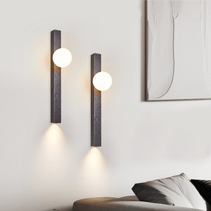 Lampe murale en béton noir style Wabi Sabi avec abat-jour sphérique, éclairage moderne pour chambre à coucher, chevet, tête de lit - Product Image 4