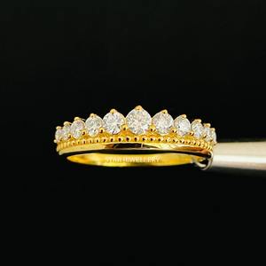 Banda a juego de diamantes cultivados en laboratorio de oro macizo de 14 quilates para anillo de bodas solitario. - Product Image 1