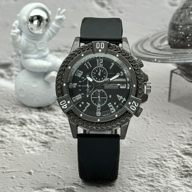 Best-selling Fashion Retro Men's Watch Student Leisure Sports Silicone Quartz Watch
