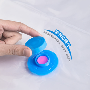 Sacchetto Sottovuoto Personalizzabile in PE/PA con Chiusura a Zip per Trapunte, <span class=keywords><strong>Vestiti</strong></span> e Biancheria da Letto - Imballaggio Comprimibile Riciclabile <span class=keywords><strong>Salvaspazio</strong></span> - Product Image 4