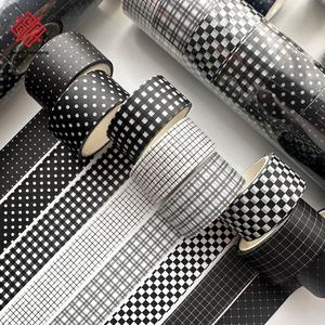 Ruban adhésif washi à motif à carreaux noir et blanc, ruban adhésif pour journal artisanal, matériaux de décoration, rubans de style tendance - Product Image 1