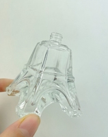 Vente en gros Bouteille de parfum vide de luxe en verre Tour Eiffel 30ml Bouteille de parfum en forme de Tour Eiffel