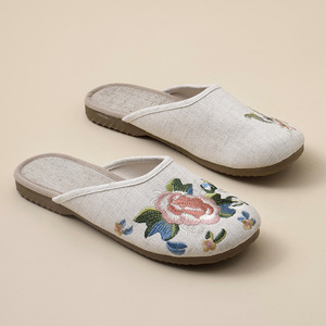 2026 New Chinese Style Embroidered Linen Slippers Women Non Slip Breathable Indoor Home <b>Slides</b> - Product Image 1