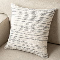 Coussin décoratif carré en chenille texturée à rayures, personnalisable pour canapé modulable, tissé à la main, style minimaliste