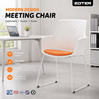 Chaise de conférence empilable durable avec siège coulissant, structure en PP, base en acier, dossier solide, housse amovible, imperméable, moderne, pour école et hôtel