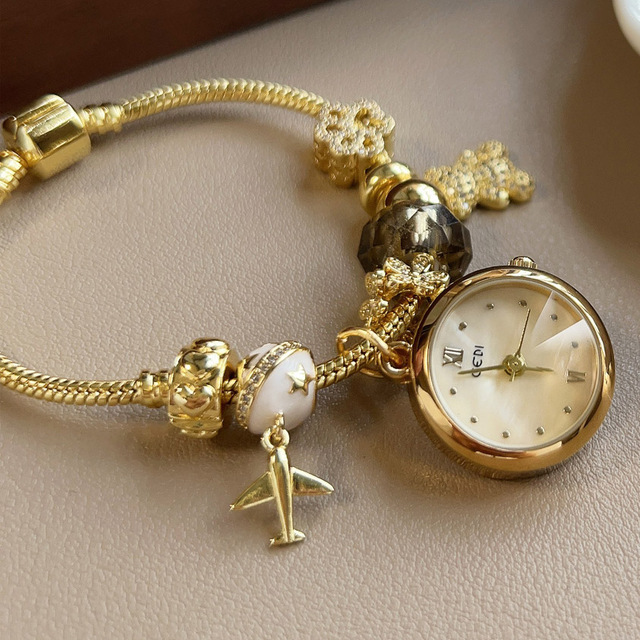 Gold Women Watch Fashion Crystal Diamond Dress Watches Lady Luxury Waterproof Woman Quartz Bracelet Wristwatches Montre Femme