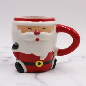 EXTRAWORLD Tasse à café en céramique rouge artisanale créative professionnelle avec motif de Père Noël en relief - Cadeau de Noël pour la décoration de la maison - Product Image 1