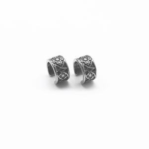 Boucle d'oreille manchette personnalisée pour homme en acier inoxydable 316L, étanche, résistante au ternissement, motif couronne royale, clip d'oreille gothique viking, cadeau - Product Image 4