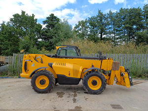 2021 17m 540-170 Le chariot télescopique d'occasion pour Offre Spéciale - Product Image 2