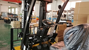 Montacargas HYDER con Motor Duradero de 2,5 Toneladas, 3 Toneladas, 3,5 Toneladas, Montacargas de GLP en Venta - Product Image 3