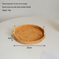 Handgemaakte Scandinavische stijl 3-delige set van geweven rotan manden met witte houten handvatten voor brood, fruit, opbergruimte en ronde snackschaal