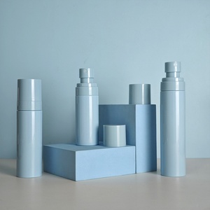 Wholesale PET Flat Top Plastic Bottle 30ml 60ml 100ml 120ml Black Translucency Fine Mist Pump Sprayer Black <b>Spray</b> Bottle - Product Image 1