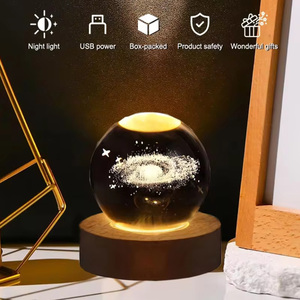 Venta caliente TikTok 3D Crystal Ball Lamp <span class=keywords><strong>Galaxy</strong></span> Sphere Night Light con Animal grabado y torre para decoraciones de regalo de Año Nuevo - Product Image 3