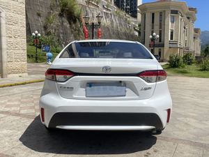 <span class=keywords><strong>Toyota</strong></span> Levin 2022 Usado con Poco Kilometraje, 1.5L NA, Asientos de Cuero, Freno de Mano Electrónico - Product Image 4