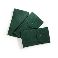 Boîtes cadeaux de voyage en velours vert véritable avec logo personnalisé OEM, étui pour montre, emballage de montre de luxe