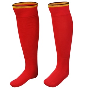 Calcetines de Fútbol Rojos hasta la Rodilla para Hombre de GENERAL INDUSTRIES, con Franja Amarilla en el Puño, Antideslizantes, de Poliéster/Algodón, para Deporte - Product Image 1