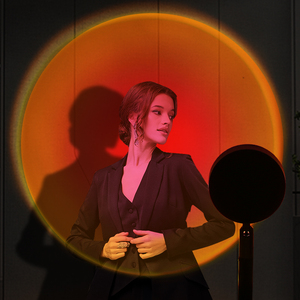 Lampada da tavolo a LED RGB con luce da <span class=keywords><strong>tramonto</strong></span> con ombra nera per camera da letto e foto dal vivo - Product Image 2