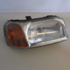 Faro Anteriore Destro con Indicatore per Land Rover Freelander Mk1 97-06, Accessorio Auto (8236 67-4-C-4) - Product Image 1